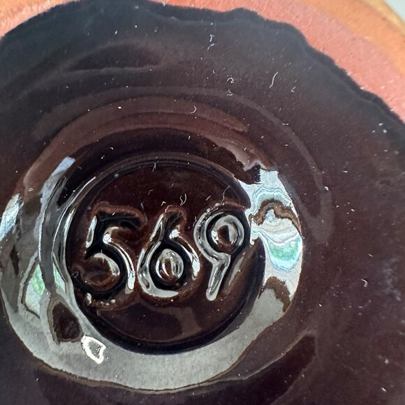 Vintage Green and Brown Drip‎ Glaze Pedestal Vase Marked 569 Art Pottery - Picture 7 of 7